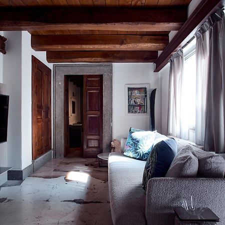 Palazzo Delle Pietre - Luxury Apartments Rom Eksteriør billede