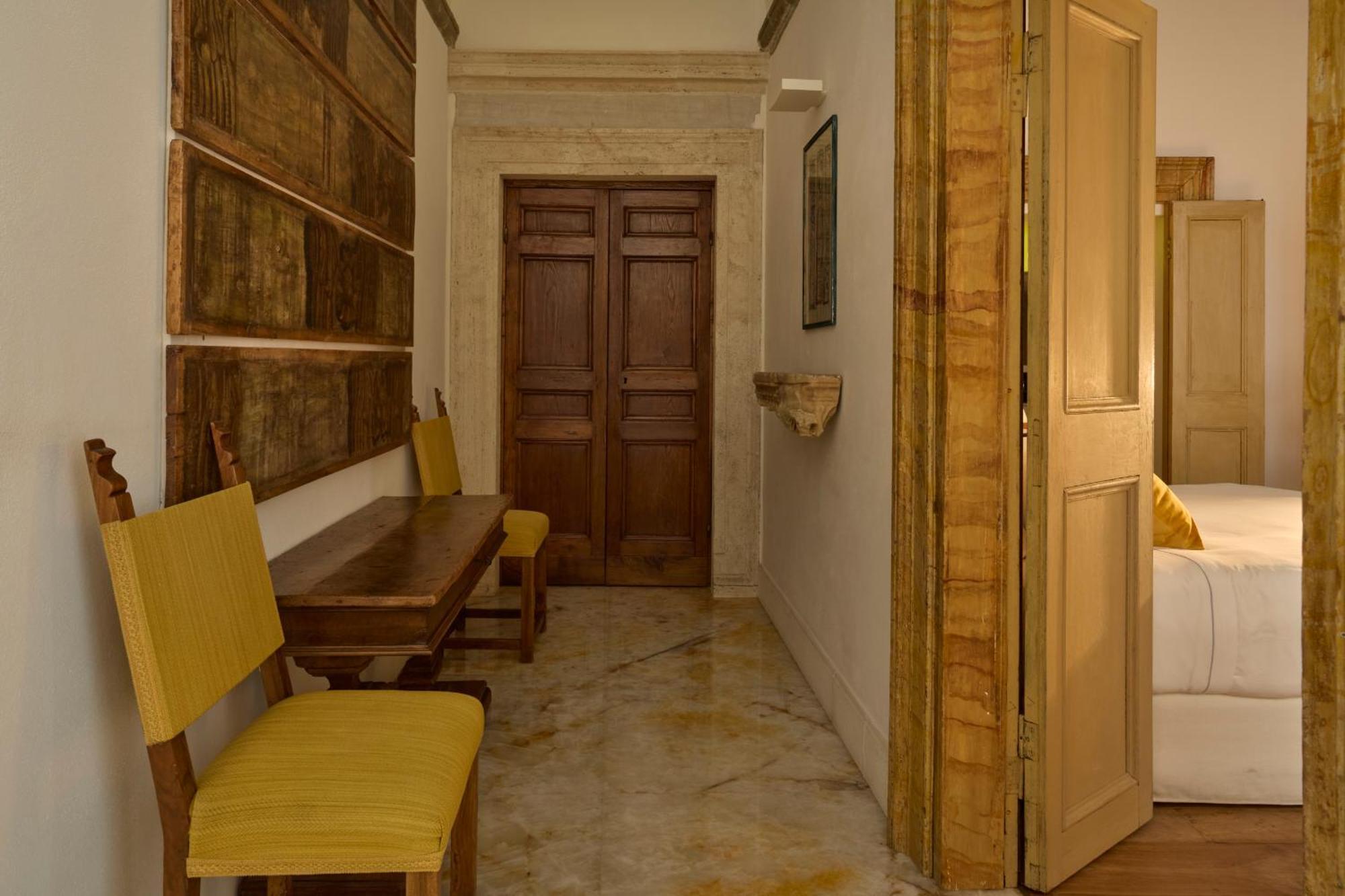Palazzo Delle Pietre - Luxury Apartments Rom Eksteriør billede